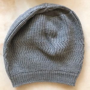 MARC JACOBS beanie GUC